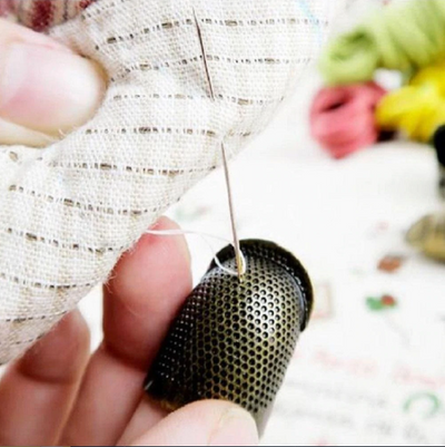 Retro-Style Finger Protector Thimble for Sewing